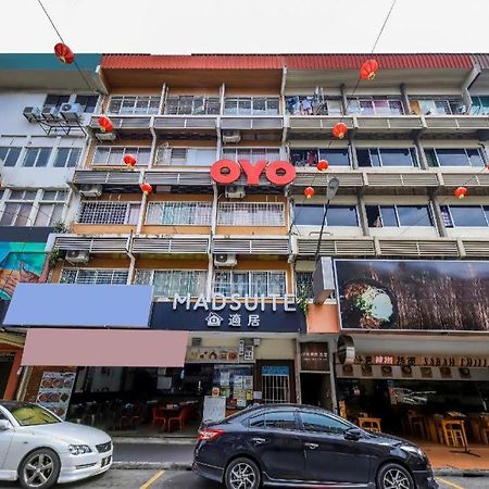 Oyo 43993 Madsuite Kota Kinabalu Luaran gambar