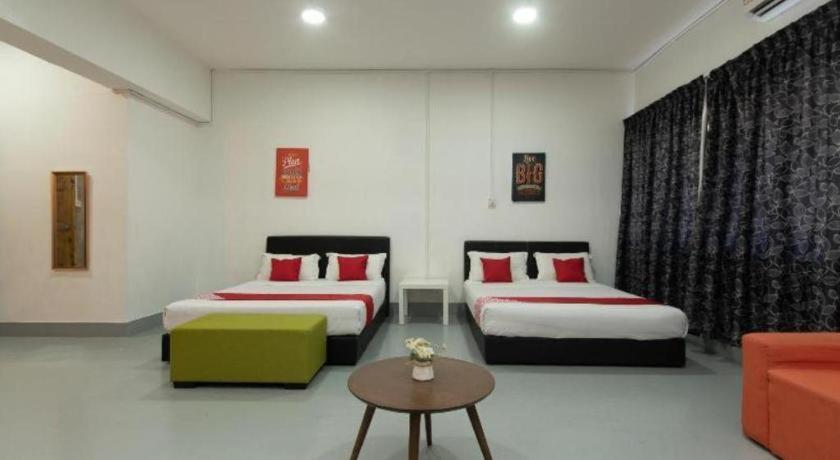 Oyo 43993 Madsuite Kota Kinabalu Luaran gambar