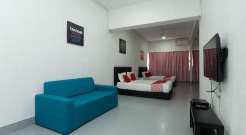 Oyo 43993 Madsuite Kota Kinabalu Luaran gambar